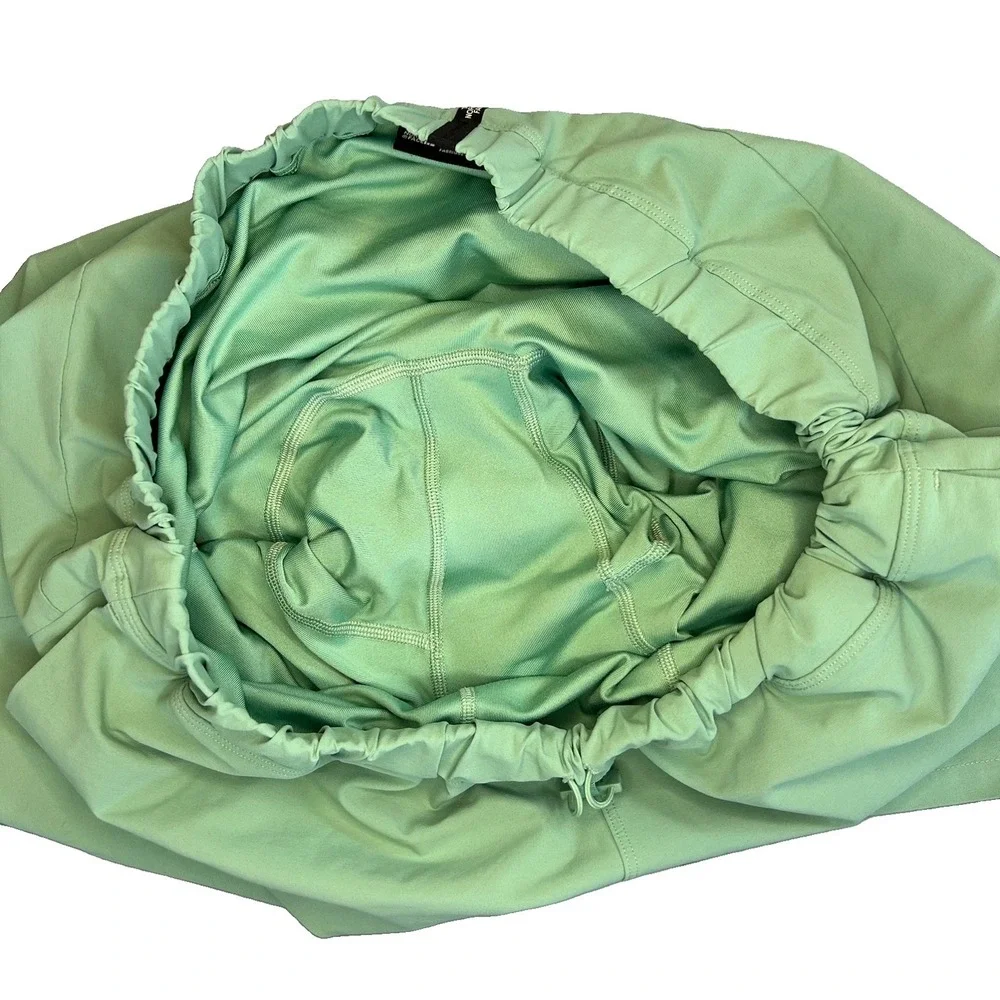 THE NORTH FACE Wasabi Aqua Green Exploration Shorts Mens Large spandex lined